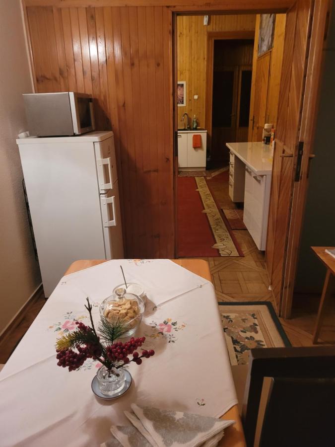 Pokoje Goscinne Victoria Cracóvia Exterior foto